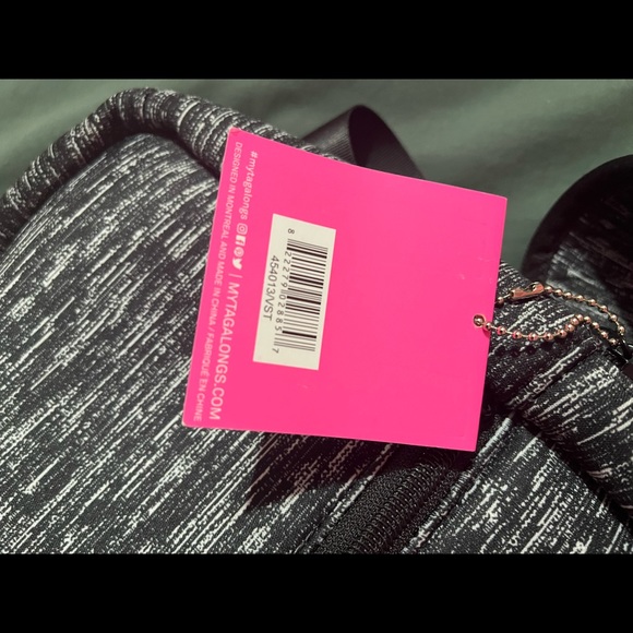 NEW white and black mini backpack! SHIPS ASAP - Picture 3 of 5